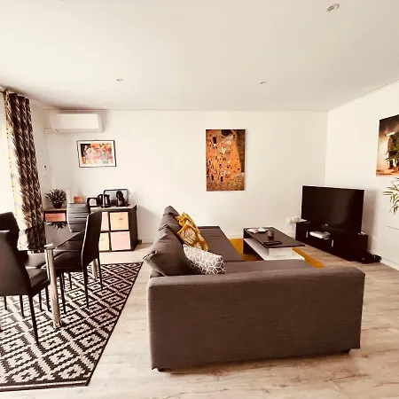Daire Le Fernand Bel Appartement+parking Nîmes