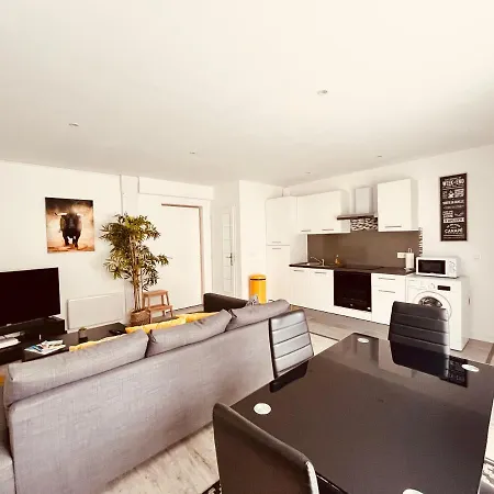 Daire Le Fernand Bel Appartement+parking *