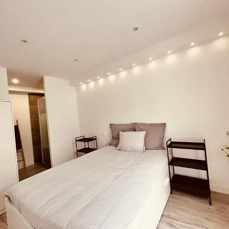 Le Fernand Bel Appartement+parking Daire *